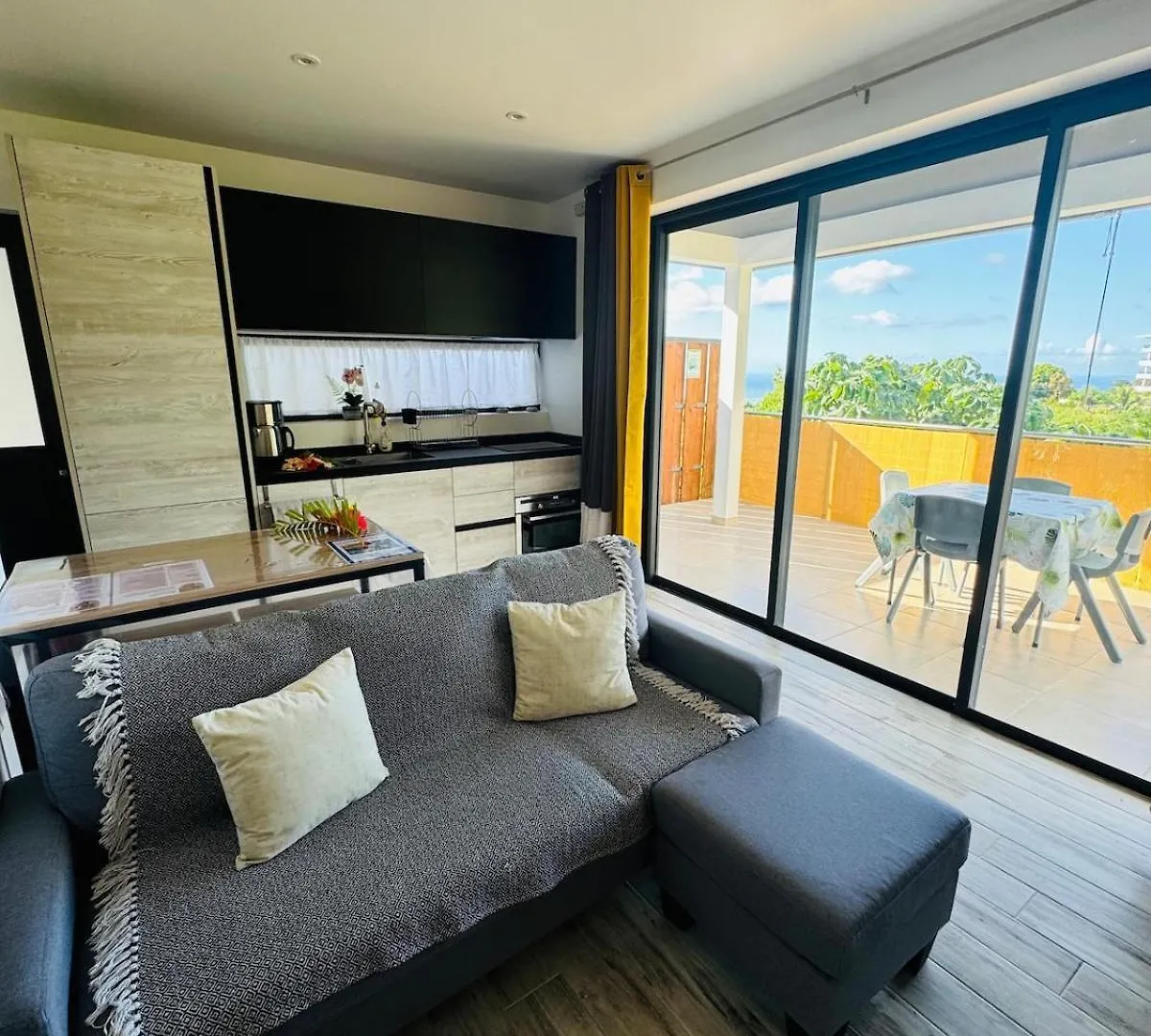 Semesterbostad Villa Nanihivai Faaa Franska Polynesien